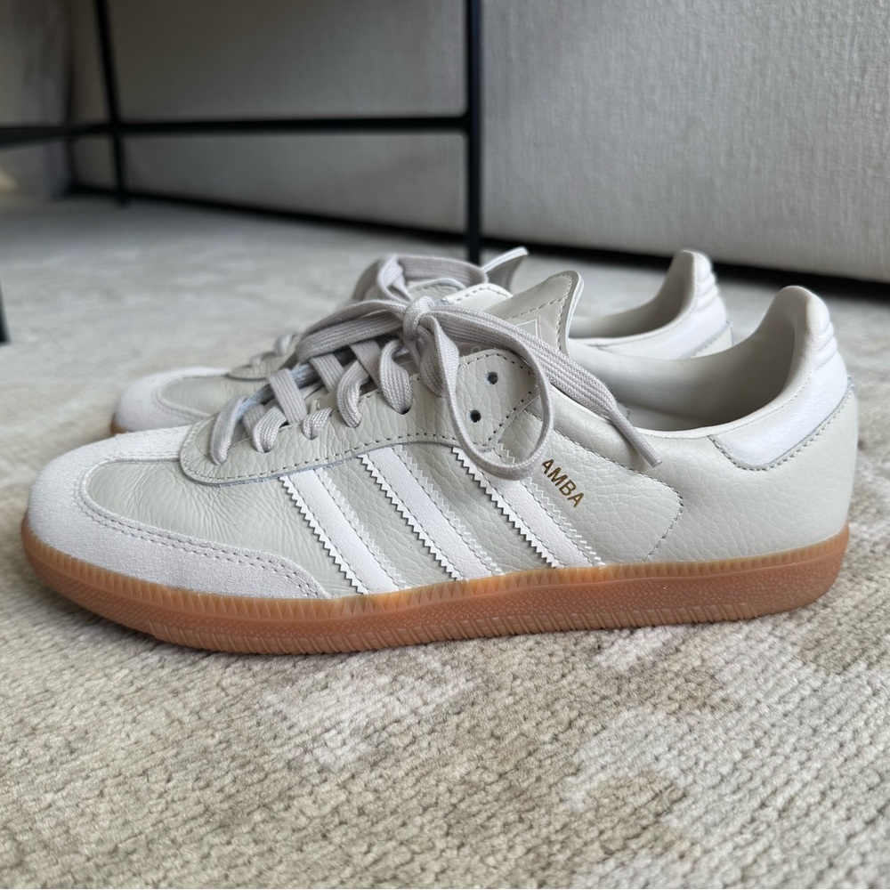 NWOT Adidas Sambas OG